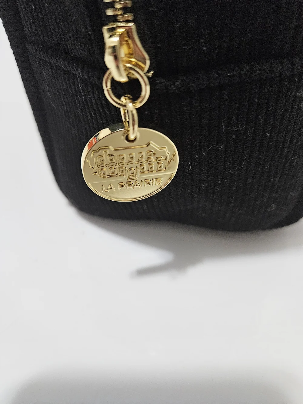 La Prairie Switzerland Black Women’s Clutch Cosmetic Bag - Elegant Gold Logo
